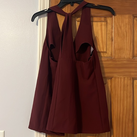 Top! - Picture 4 of 5